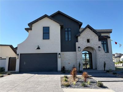 2700 E Giorgio Dr
