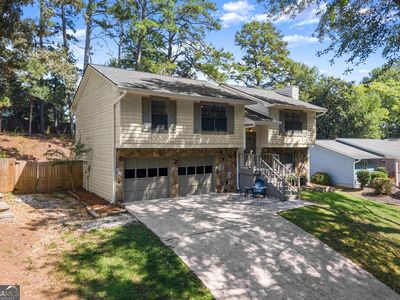 Property at 695 Waterbrook Ter, Roswell, GA