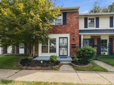 727 Southfield Ct