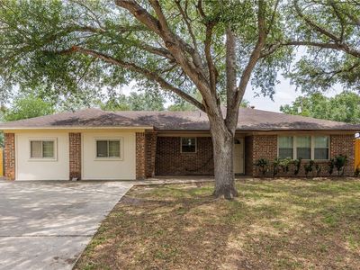 4506 White Oak Dr