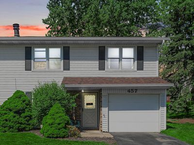457 Wright Ct