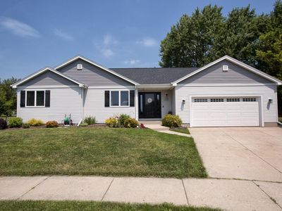 W208N16591 Celtic COURT