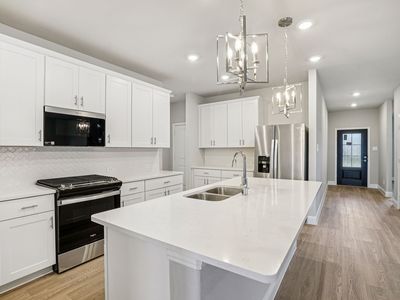 10816 Colonial Heights Ln