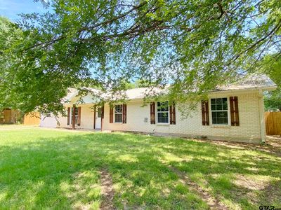 209 La Jodepa St