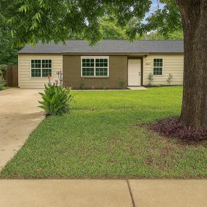 10517 Fairland Dr