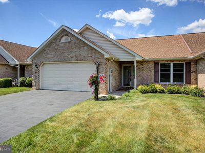 2368 Majestic Ct
