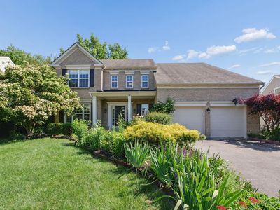 7879 Yellowwood Dr