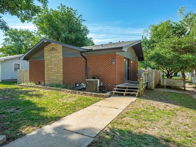 Property at 717 E High St, Towanda, KS
