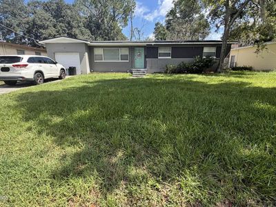 2219 LOU Drive W