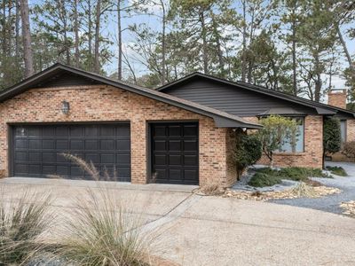 255 Beulah Hill Road S