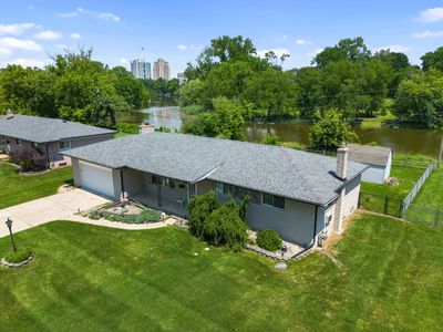 175 Clinton River Dr