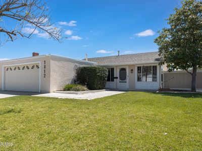 1812 Sandal Wood Pl