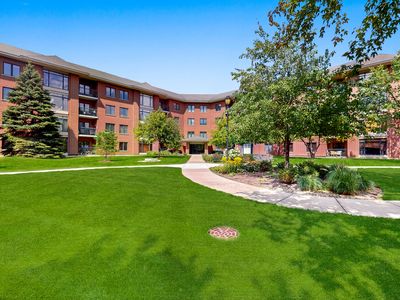 875 E 22nd St APT 126