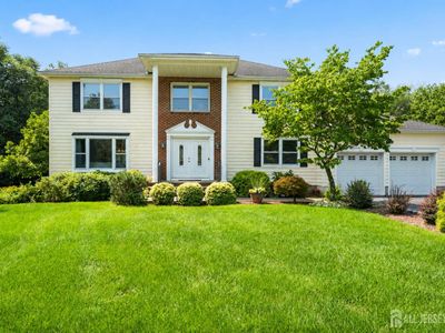 24 Van Hise Ct