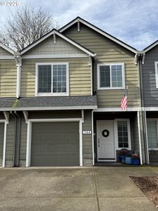 Property at 744 NW 3rd Ave, Canby, OR