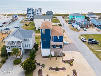 1602 N New River Drive