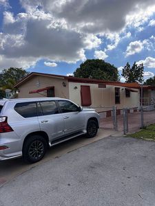 12850 SW 14th St #45