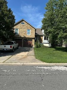 400 SW Seagull St