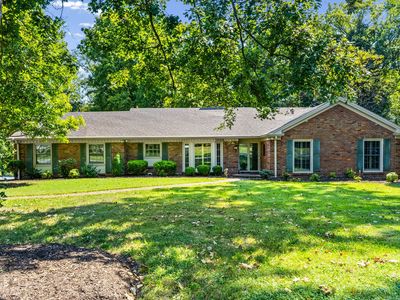 612 Deepwood Dr