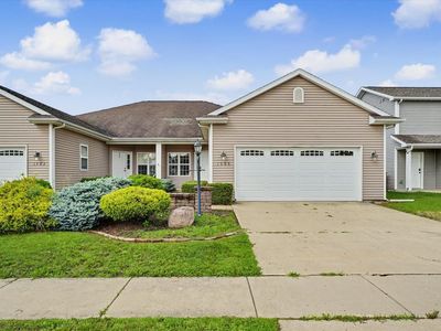 1505 Stonebluff Ct