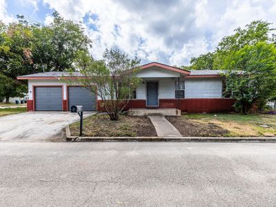 1360 Fairmont