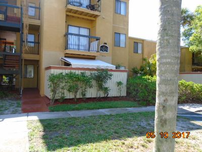 2925 Winkler Ave APT 906