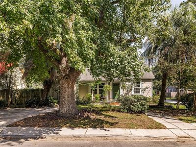 1338 E 53rd Street
