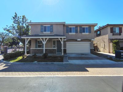 4360 Cruz Dr