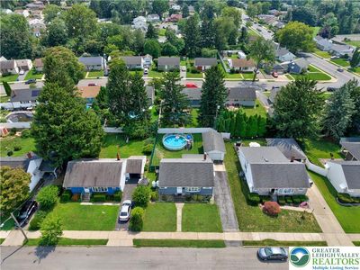 1547 Dale Ln