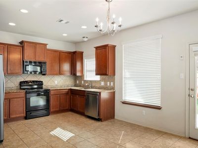 212 Foster Ln