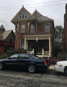 183 S 19th St