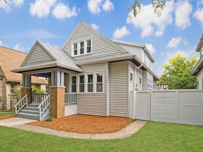 3130 North 44th STREET