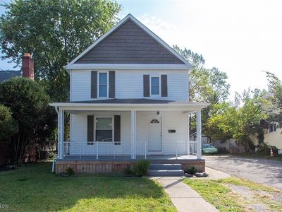 366 S Prospect St