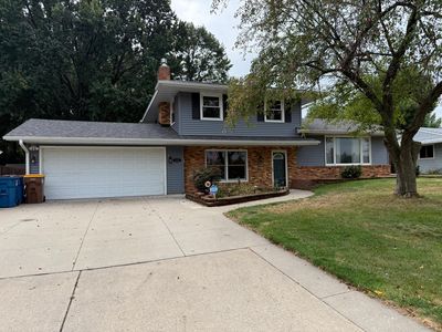 2442 Orchard Ln