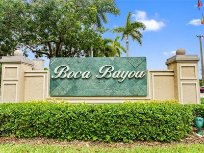 16 Royal Palm Way #302