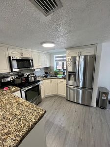 5580 W 26th Ct APT 204