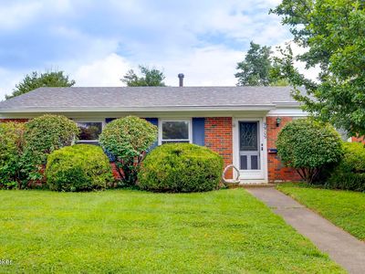 9909 Merioneth Dr