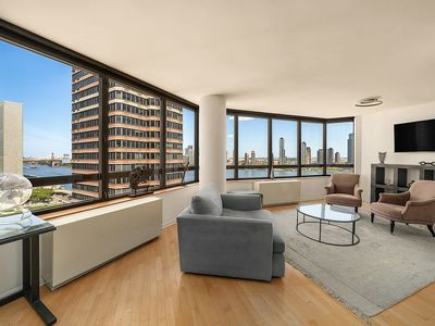 630 1st Ave APT 26N