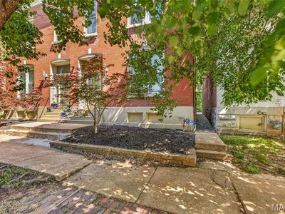 1913 Senate St APT A