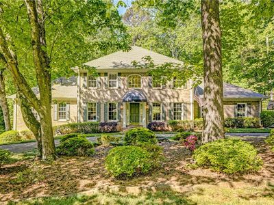 2016 Mountain Creek Dr