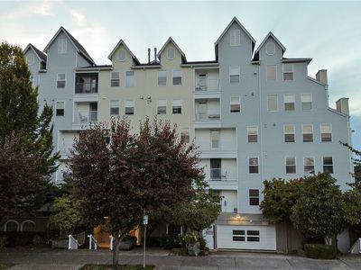 2522 Rucker Avenue #408