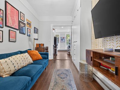 417 Adams St APT 3L