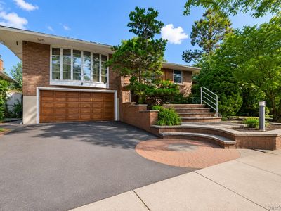 561 Golf Drive