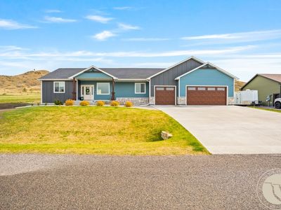 3824 Dylan Dr