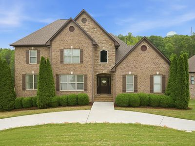 3898 Lakeside Dr