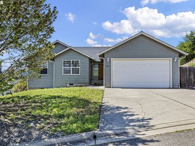 223 Armande Loop