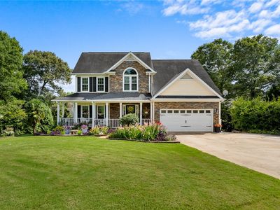 106 Roxbury Ct