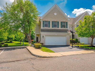 8 Fells Drive