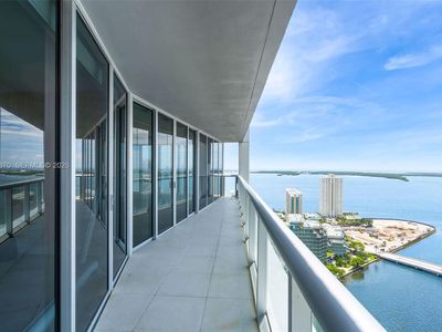 495 Brickell Ave APT 3601
