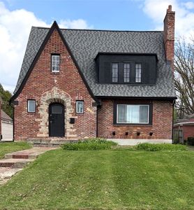 1530 Olmsted Pl